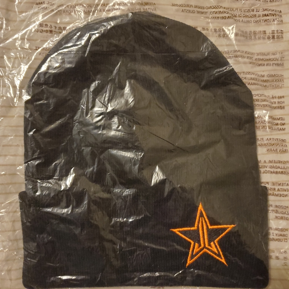 Jeffree Star Halloween Mystery Box 2020 Beanie